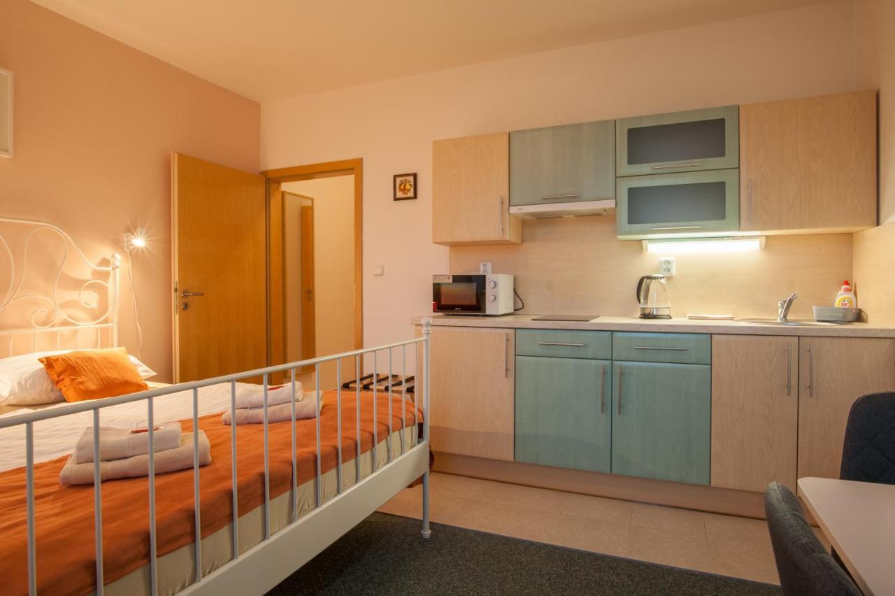 apartmány Marco Shipping Ceske Budejovice Exteriér fotografie