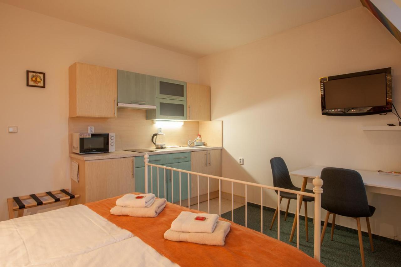 apartmány Marco Shipping Ceske Budejovice Exteriér fotografie