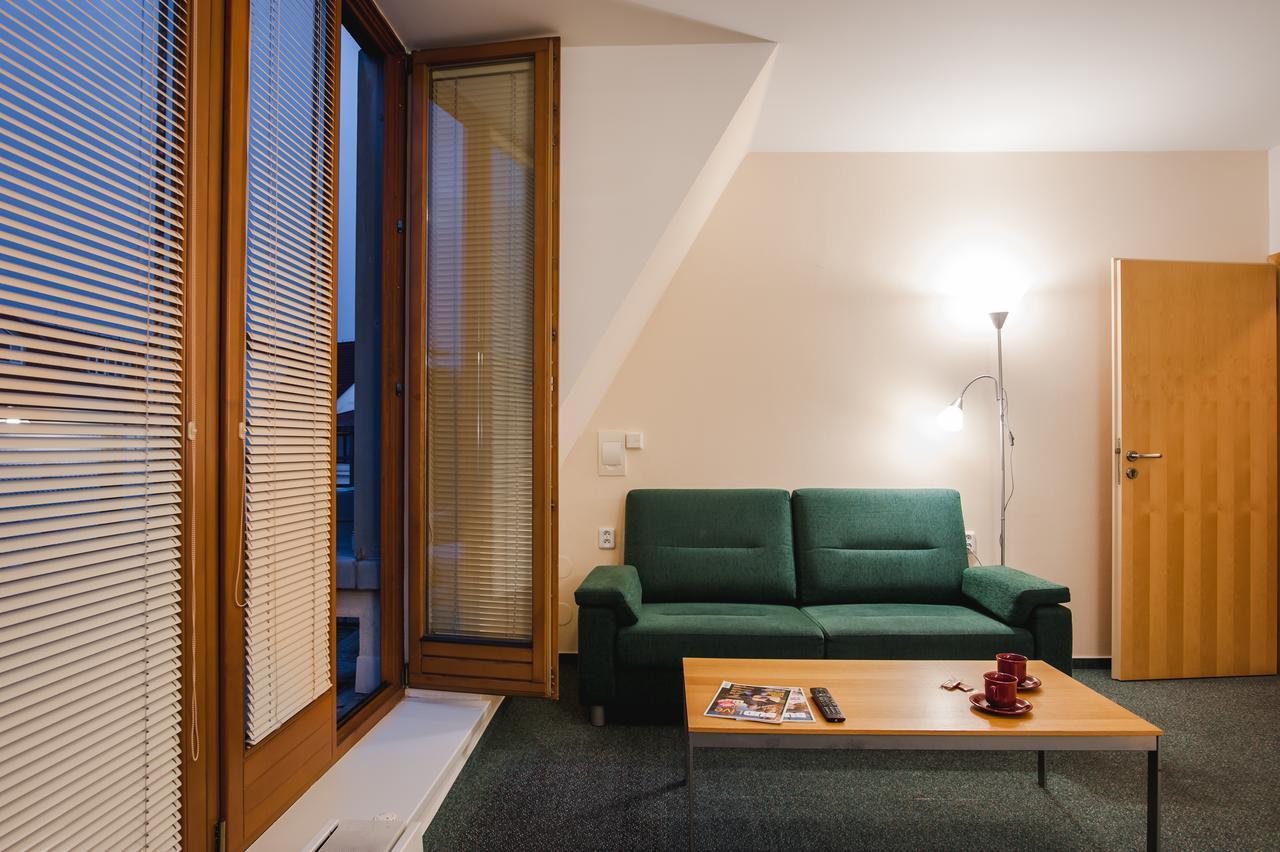 apartmány Marco Shipping Ceske Budejovice Exteriér fotografie